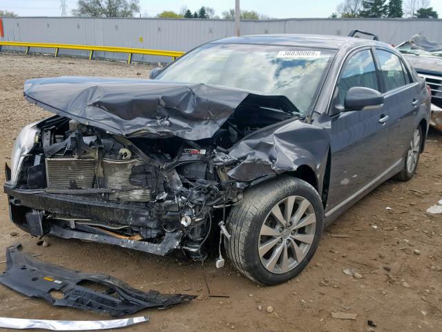 4T1BK3DB5CU457802 - 2012 TOYOTA AVALON BAS GRAY photo 2