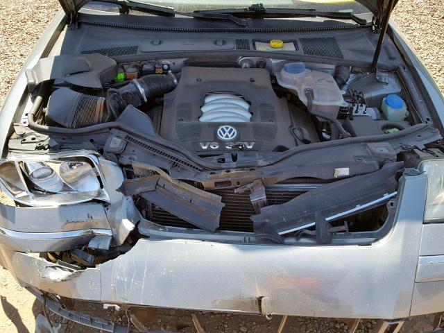 WVWRH63B33P118524 - 2003 VOLKSWAGEN PASSAT GLX GRAY photo 7