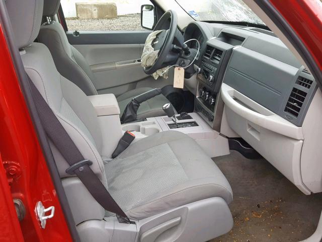 1J8GN28K28W163347 - 2008 JEEP LIBERTY SP RED photo 5