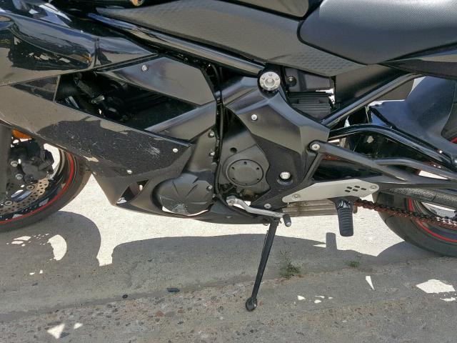 JKAEXEC17BDA67271 - 2011 KAWASAKI EX650 C 黑色 照片 7