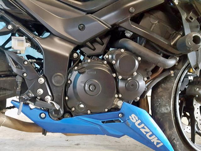 JS1C533B2J2100310 - 2018 SUZUKI GSX-S750 BLACK photo 7