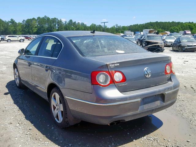 WVWAK93C38E053590 - 2008 VOLKSWAGEN PASSAT KOM GRAY photo 3