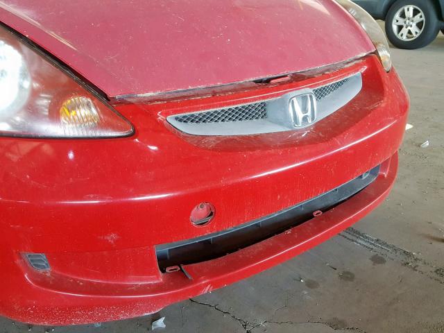 JHMGD37448S030128 - 2008 HONDA FIT RED photo 9