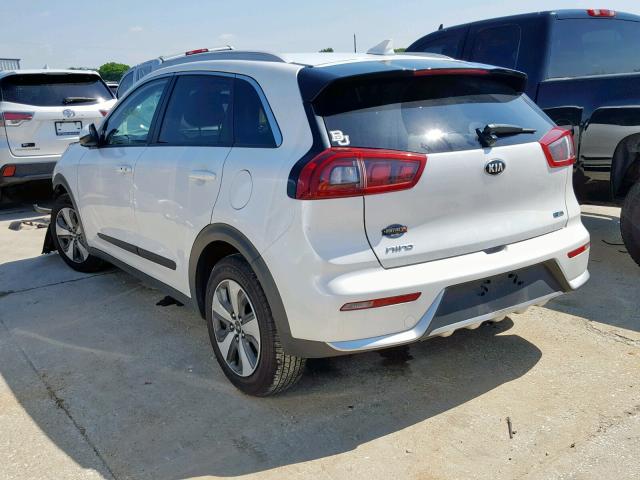 KNDCB3LC8J5126982 - 2018 KIA NIRO FE WHITE photo 3