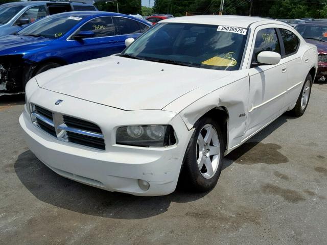 2B3CA3CV4AH198342 - 2010 DODGE CHARGER SX WHITE photo 2