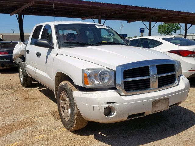 1D7HE48NX6S612317 - 2006 DODGE DAKOTA QUA WHITE photo 1