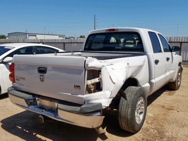 1D7HE48NX6S612317 - 2006 DODGE DAKOTA QUA WHITE photo 4