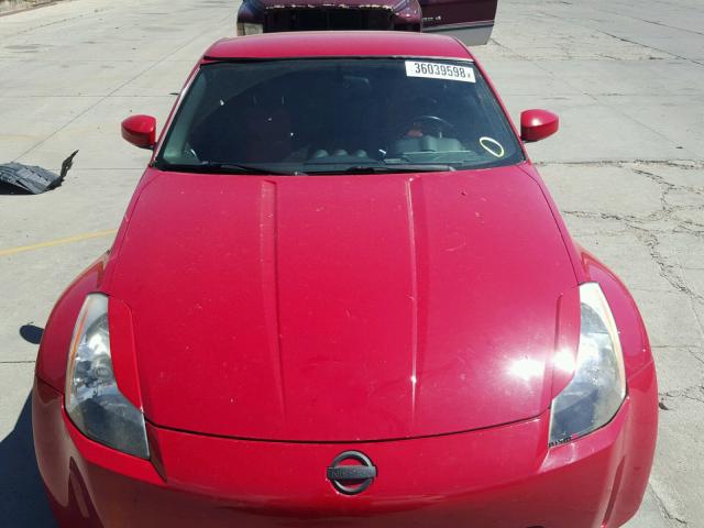 JN1AZ34D85M602155 - 2005 NISSAN 350Z COUPE RED photo 9