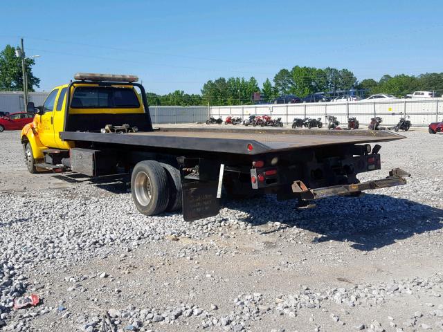 3FRWX65F36V267447 - 2006 FORD F650 SUPER YELLOW photo 3