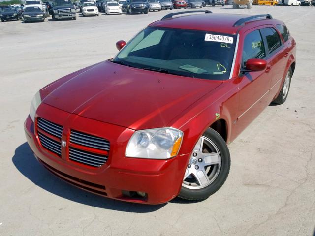 2D4FV48V25H661523 - 2005 DODGE MAGNUM SXT RED photo 2