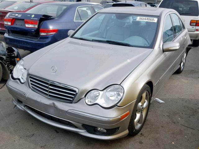 WDBRF40JX5A749166 - 2005 MERCEDES-BENZ C 230K SPO BEIGE photo 2