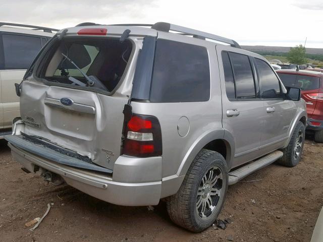 1FMEU75826UA58321 - 2006 FORD EXPLORER L BEIGE photo 4