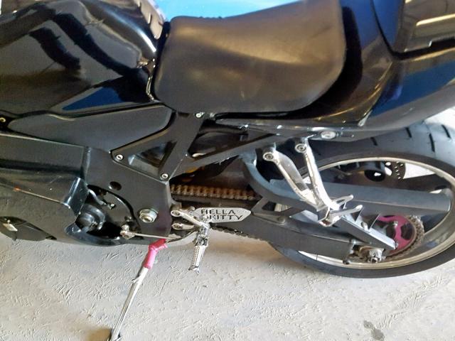 JS1GN7CA952109219 - 2005 SUZUKI GSX-R600 K BLACK photo 7