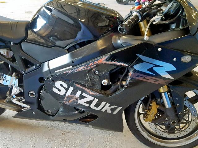 JS1GN7CA952109219 - 2005 SUZUKI GSX-R600 K BLACK photo 9