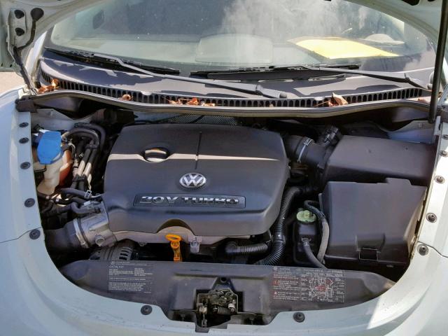 3VWCD31YX4M319817 - 2004 VOLKSWAGEN NEW BEETLE Կապույտ լուսանկար 7