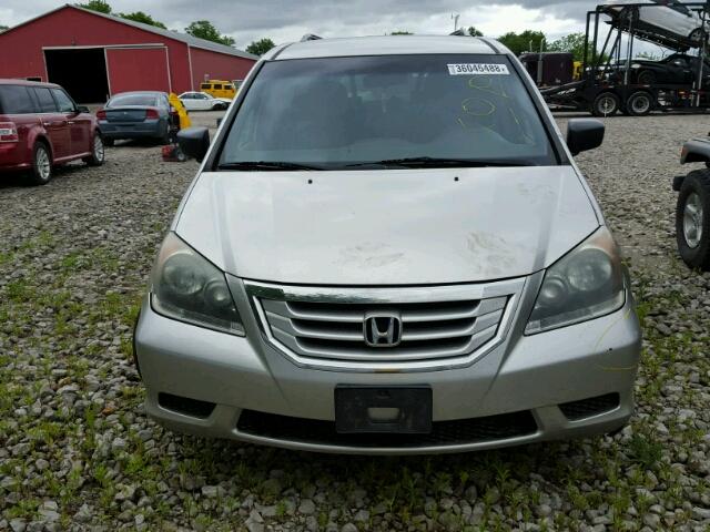 5FNRL38218B505855 - 2008 HONDA ODYSSEY LX SILVER photo 9