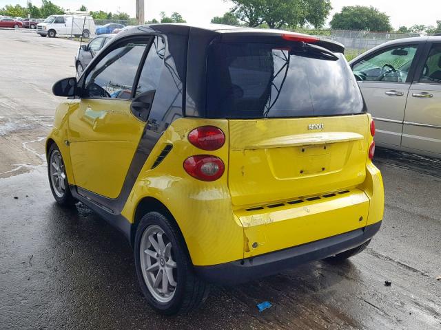 WMEEJ31X18K150524 - 2008 SMART FORTWO YELLOW photo 3