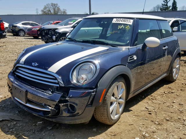 WMWSU3C54DT549658 - 2013 MINI COOPER BLUE photo 2