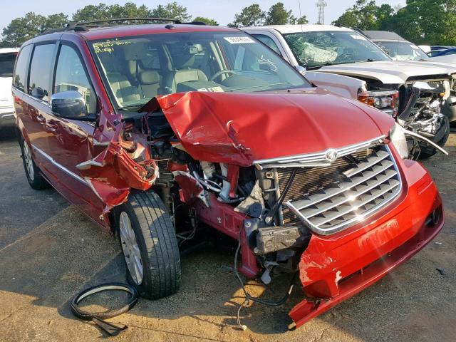 2A4RR5D14AR133276 - 2010 CHRYSLER TOWN & COU RED photo 1