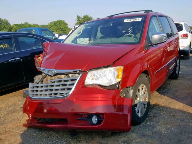 2A4RR5D14AR133276 - 2010 CHRYSLER TOWN & COU RED photo 2
