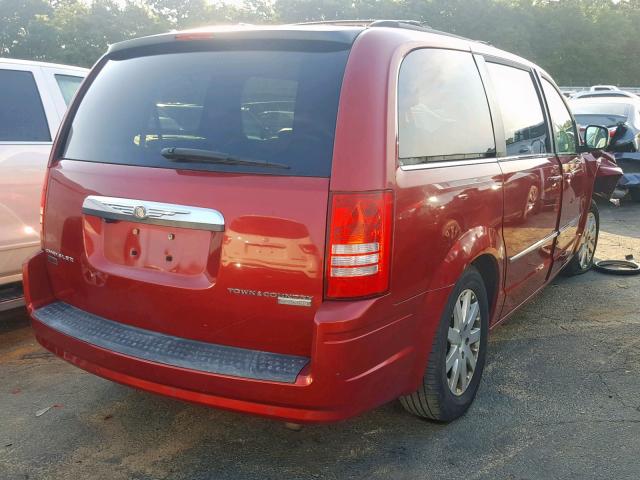 2A4RR5D14AR133276 - 2010 CHRYSLER TOWN & COU RED photo 4
