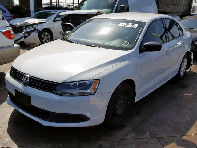 3VW2K7AJ6EM319150 - 2014 VOLKSWAGEN JETTA BASE 白色 照片 2