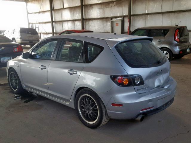 JM1BK343051259016 - 2005 MAZDA 3 HATCHBAC GRAY photo 3