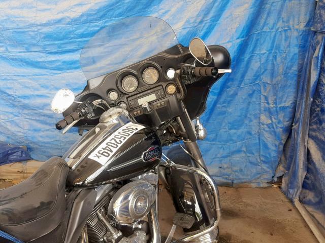 1HD1FC4188Y611137 - 2008 HARLEY-DAVIDSON FLHTCUI BLACK photo 5