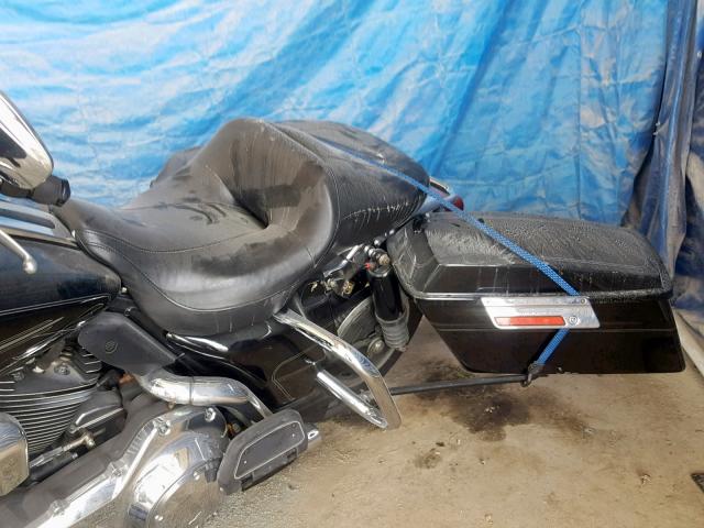 1HD1FC4188Y611137 - 2008 HARLEY-DAVIDSON FLHTCUI BLACK photo 6