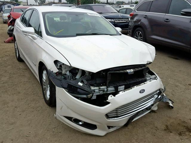 3FA6P0LU9DR386000 - 2013 FORD FUSION SE WHITE photo 1