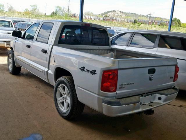 1D7HW48J17S104006 - 2007 DODGE DAKOTA QUA SILVER photo 3