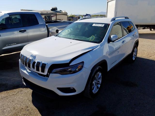 1C4PJLCB0KD490428 - 2019 JEEP CHEROKEE LATITUDE  photo 2