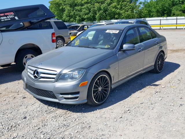 WDDGF4HB4CA645474 - 2012 MERCEDES-BENZ C 250 GRAY photo 2