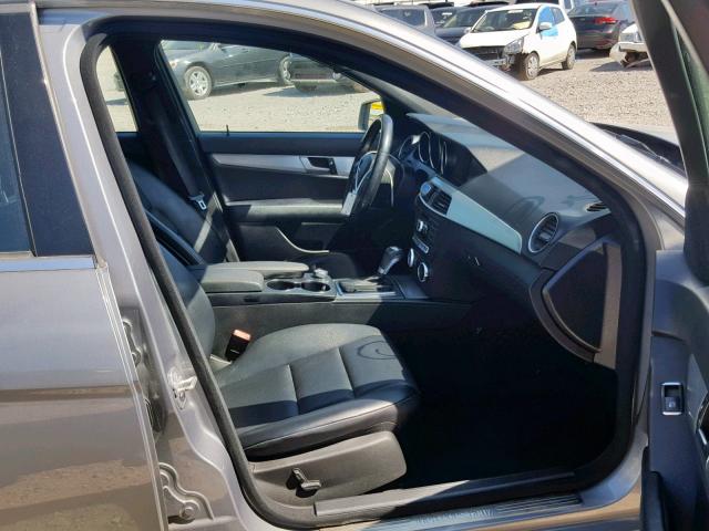 WDDGF4HB4CA645474 - 2012 MERCEDES-BENZ C 250 GRAY photo 5