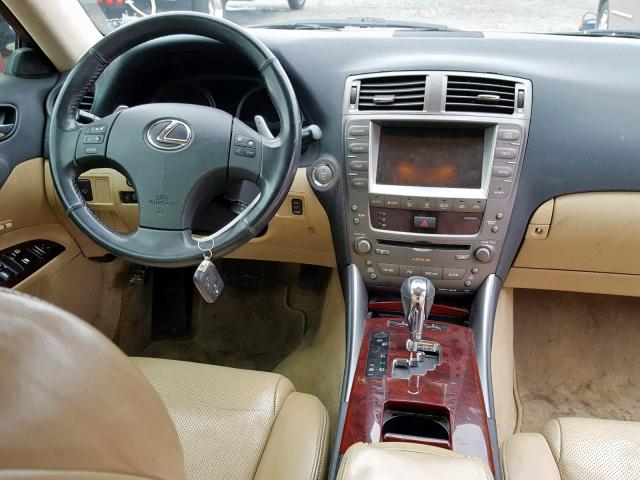 JTHCK262365007420 - 2006 LEXUS IS 250 RED photo 9