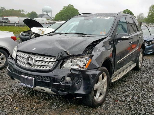 4JGBB86E98A369154 - 2008 MERCEDES-BENZ ML 350 BLACK photo 9