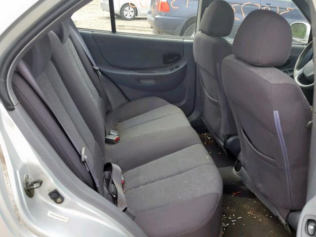 KMHCG45C45U631011 - 2005 HYUNDAI ACCENT GL GRAY photo 6