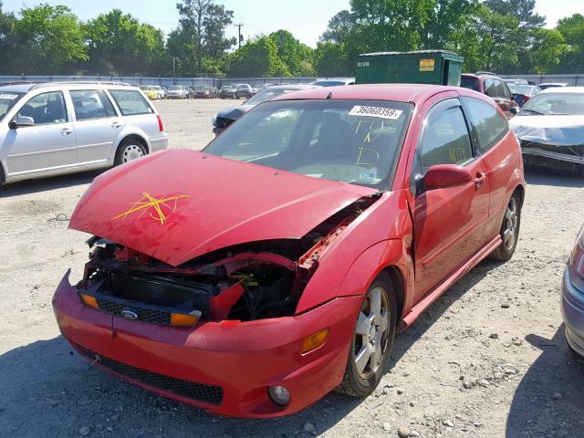 3FAHP39553R153529 - 2003 FORD FOCUS SVT RED photo 2