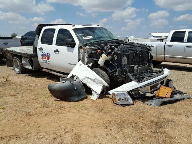 1GD422C85DF215820 - 2013 GMC SIERRA K35 WHITE photo 1