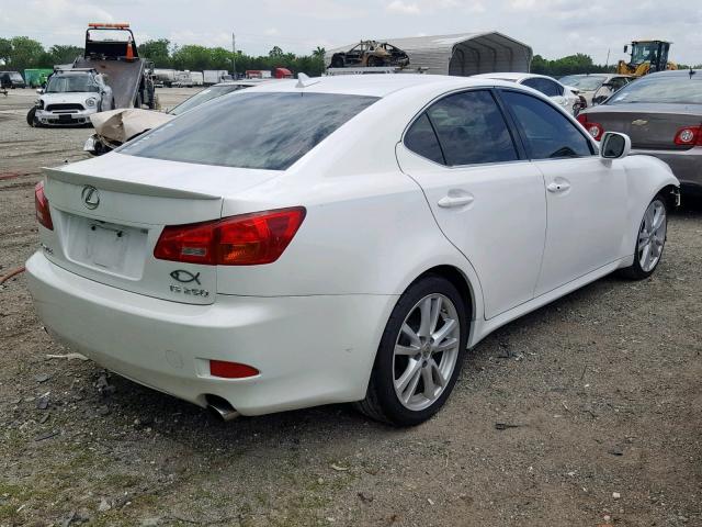 JTHBK262172036929 - 2007 LEXUS IS 250 WHITE photo 4