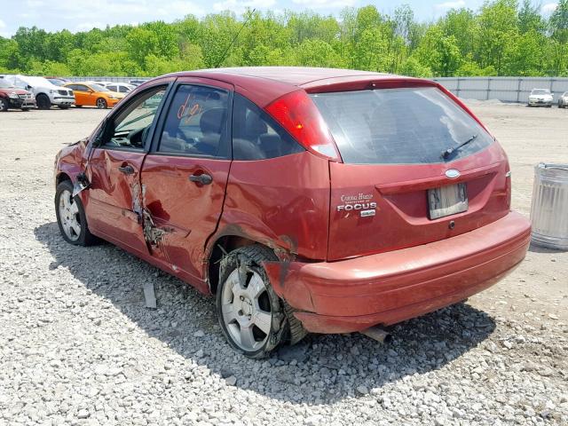 3FAFP37N55R104750 - 2005 FORD FOCUS ZX5 RED photo 3