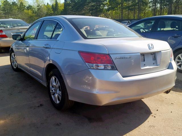 1HGCP2F42AA194834 - 2010 HONDA ACCORD LXP SILVER photo 3