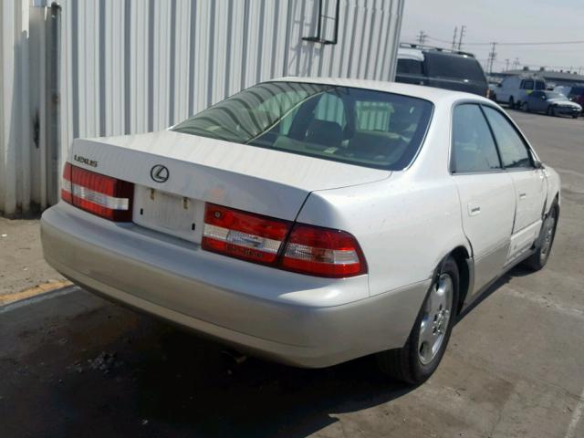 JT8BF28G0Y5098352 - 2000 LEXUS ES 300 WHITE photo 4