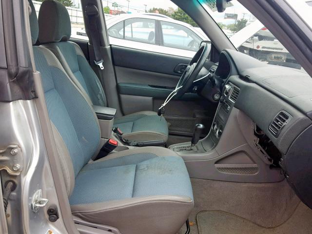 JF1SG63645H754332 - 2005 SUBARU FORESTER 2 SILVER photo 5