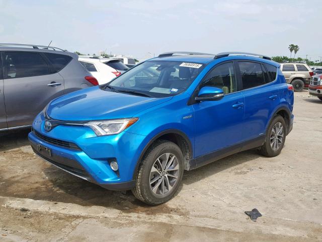 JTMRJREV8HD116435 - 2017 TOYOTA RAV4 HV LE BLUE photo 2