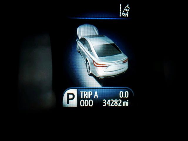 4T1BK1EB4HU264390 - 2017 TOYOTA AVALON XLE SILVER photo 8