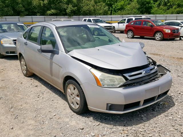 1FAHP34N68W248161 - 2008 FORD FOCUS S/SE SILVER photo 1