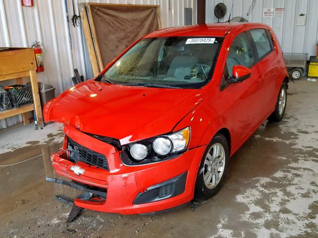 1G1JA6SHXC4125035 - 2012 CHEVROLET SONIC LS RED photo 2