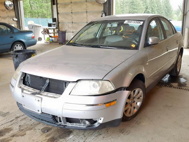 WVWPD63B33P185417 - 2003 VOLKSWAGEN PASSAT GLS SILVER photo 2