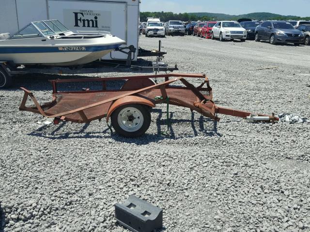 36073858 - 2013 UTILITY UTILITY RED photo 9